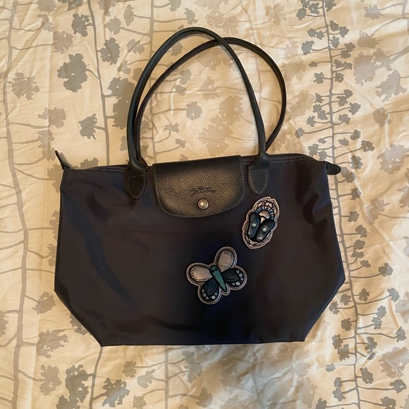 champs vintage luggage